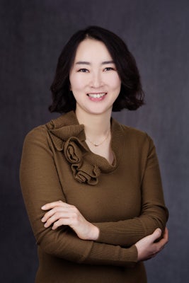 Portrait of Su Min Yun, Associate.
